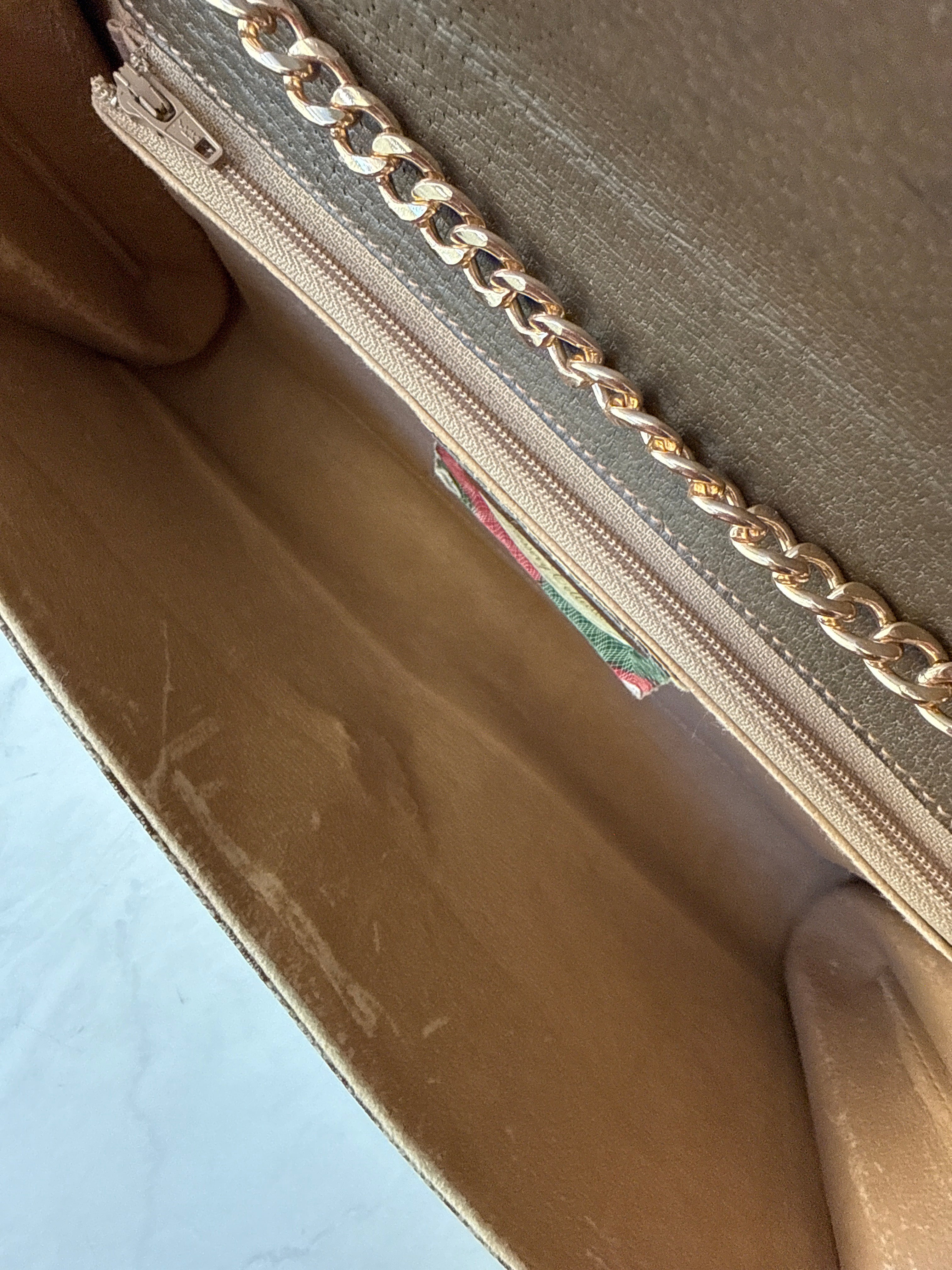 Gucci Clutch W/ added Chunky Gold Chain