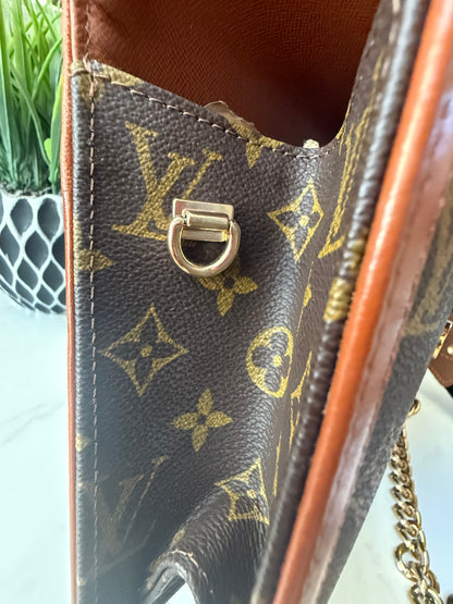 Preloved Louis Vuitton Dame Clutch GM w/ added strap