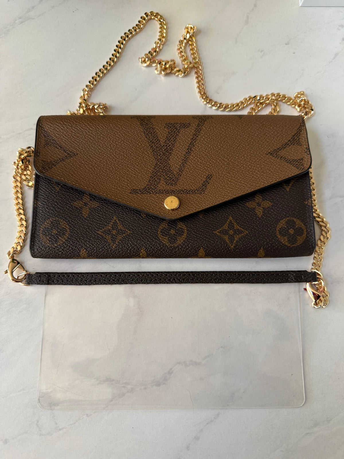 Preloved Louis Vuitton Reverse Sarah Wallet w/ Chain