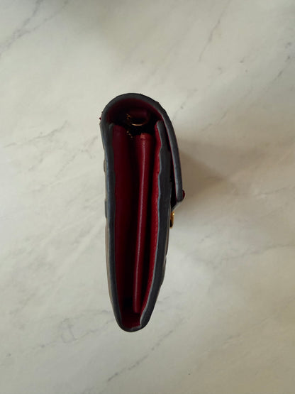 F Is Fendi Leather Wallet On Chain