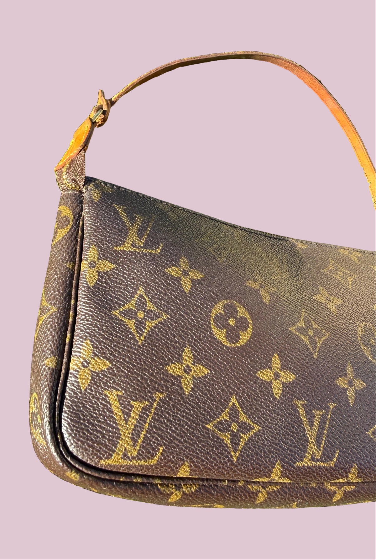 Preloved Louis Vuitton Monogram Pochette