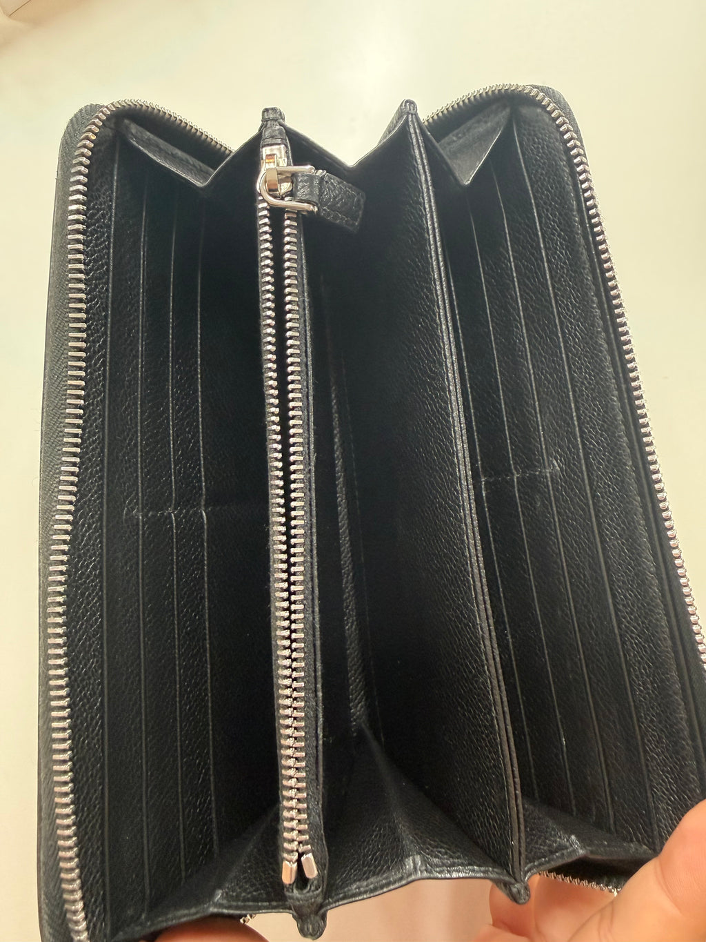 Black Leather Prada Silver HW Zippy Wallet