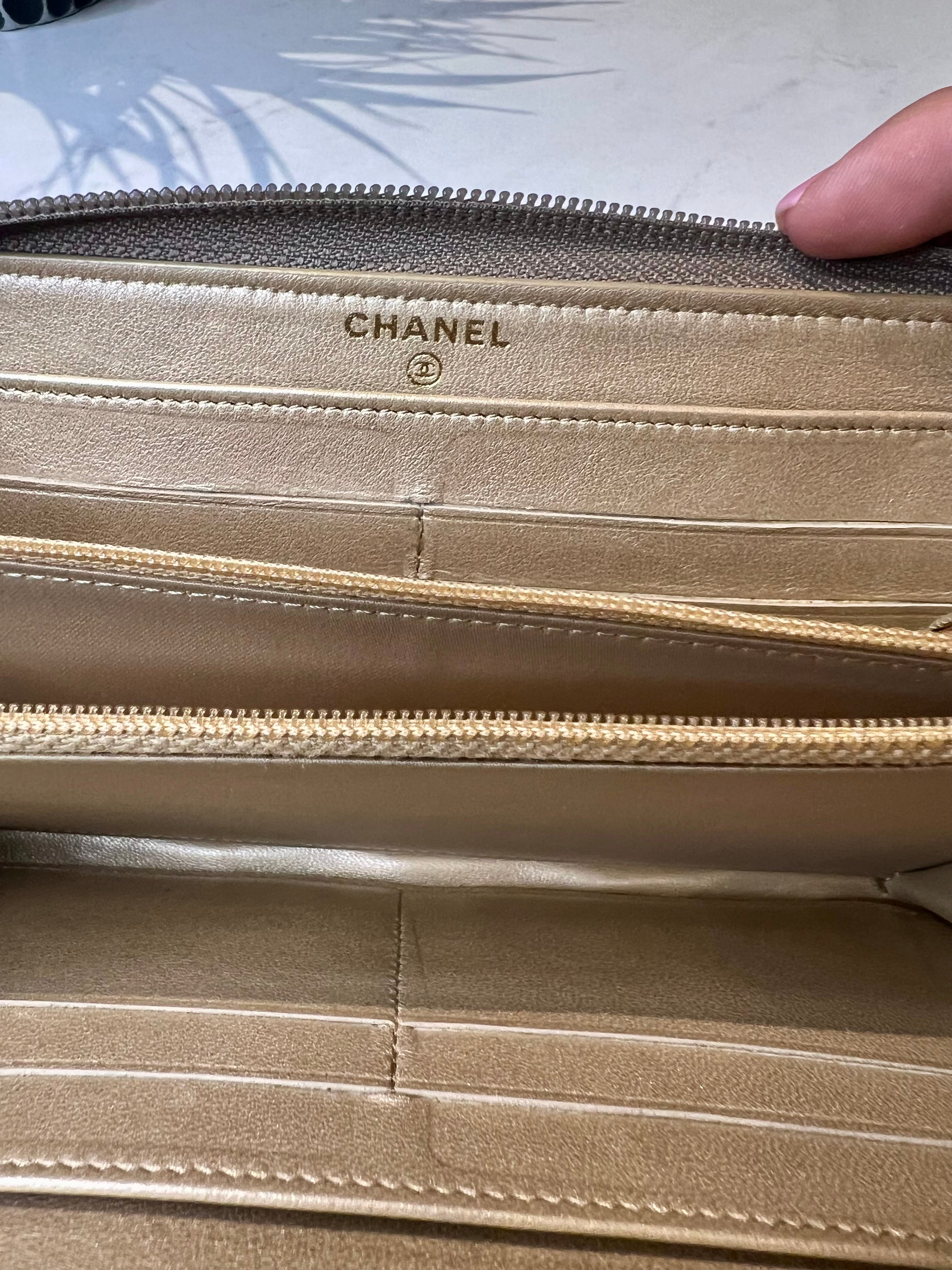 Chanel Lambskin Camellia  Nude Wallet