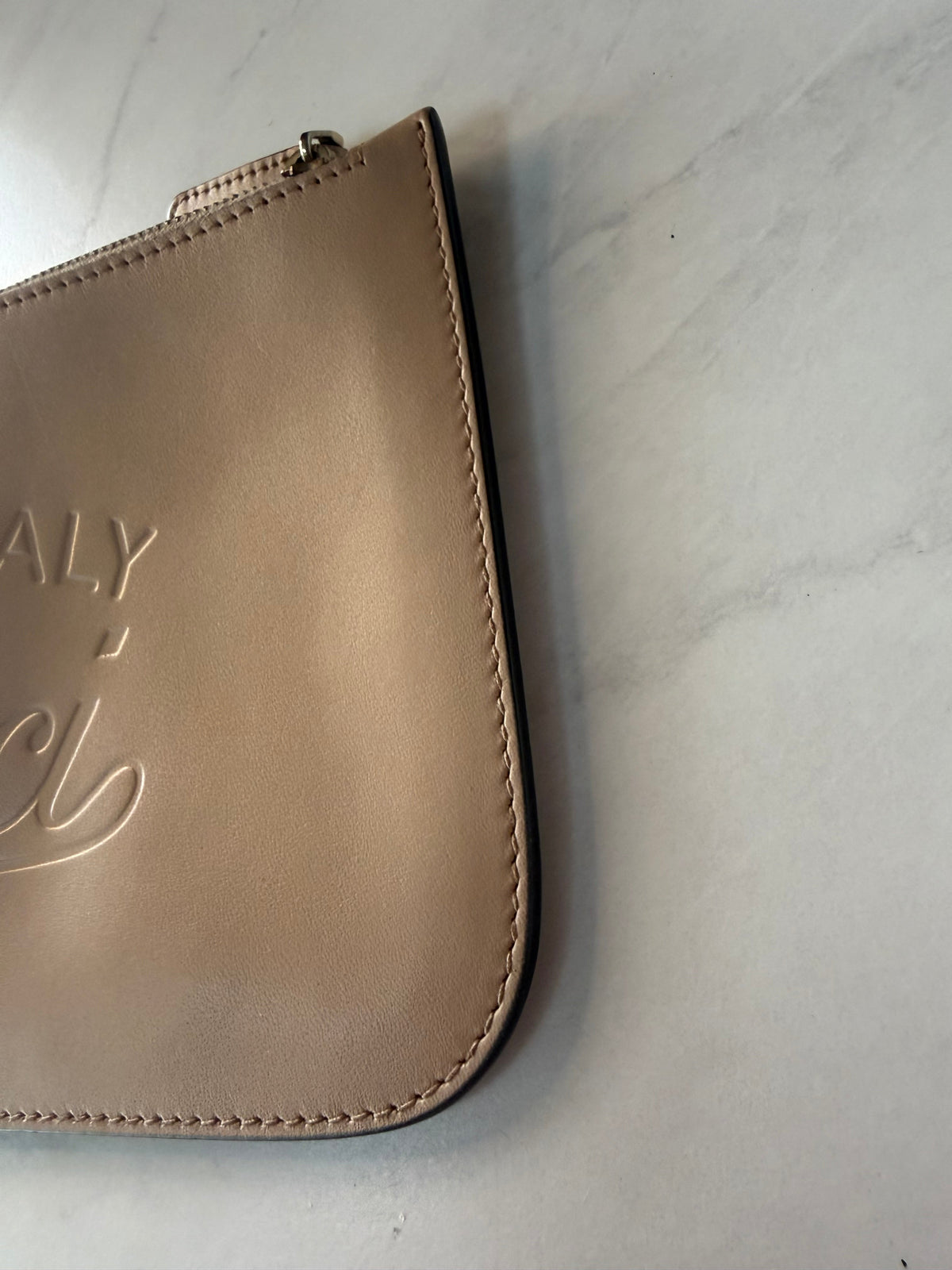 Preloved Tan Gucci Clutch w/ added Chain