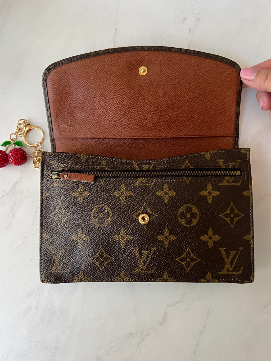 Louis Vuitton Rabat 23 Clutch