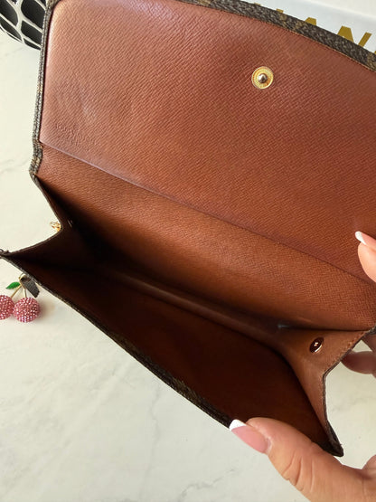 Preloved Louis Vuitton Rabat Clutch w/ Chain