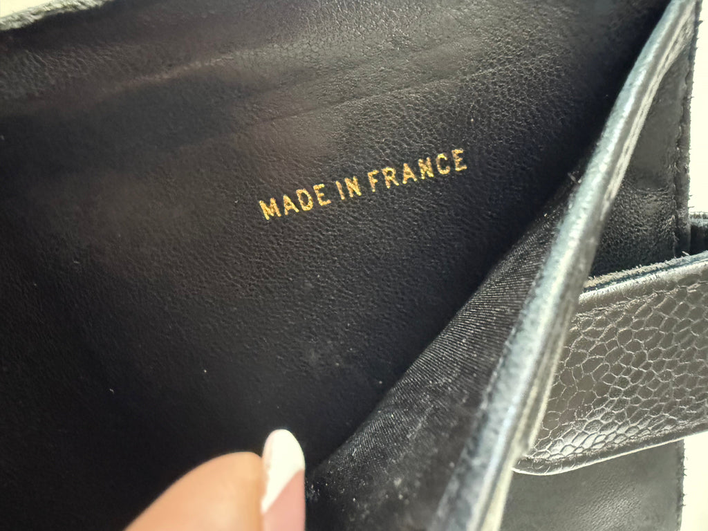 Preloved Chanel Calfskin Bifold Wallet
