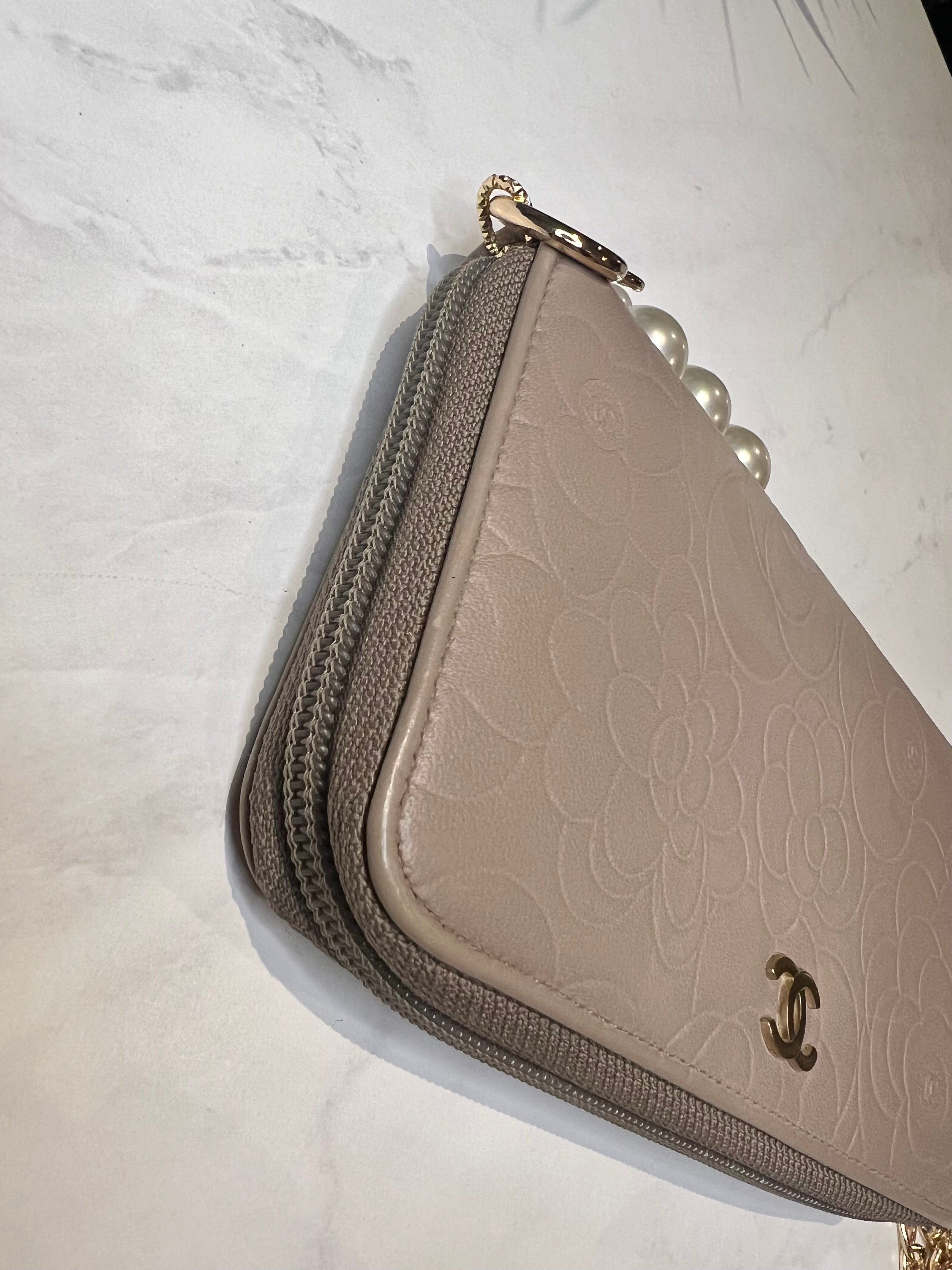 Chanel Lambskin Camellia  Nude Wallet