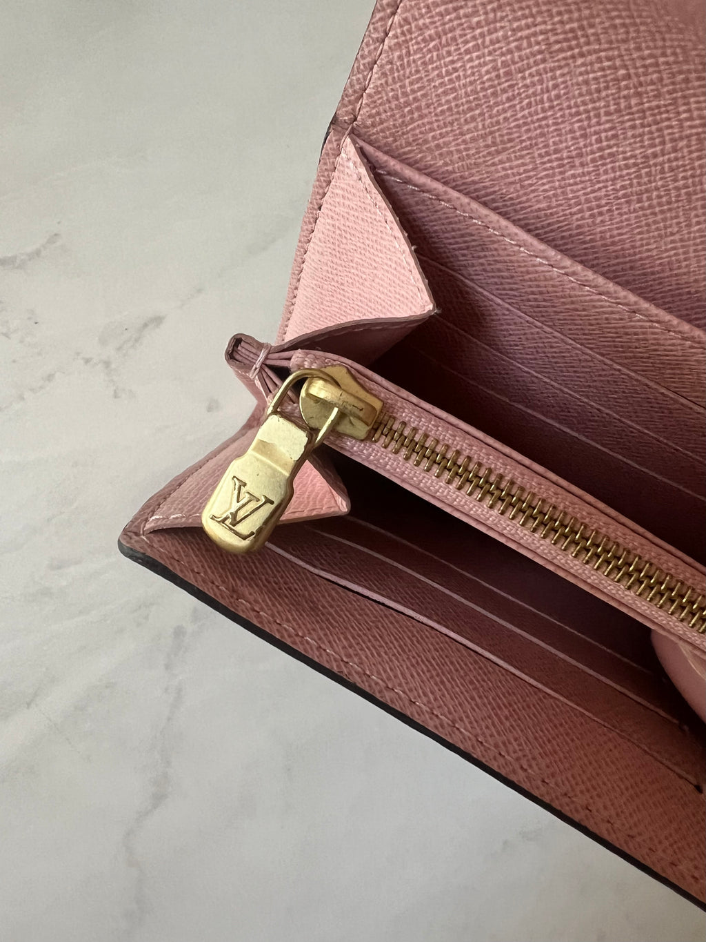 Louis Vuitton Ebene Damier Sarah Wallet (Rose Ballerine)
