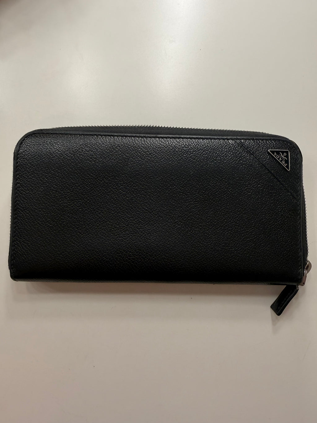 Black Leather Prada Silver HW Zippy Wallet