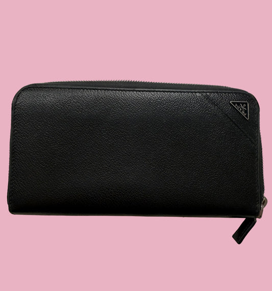 Black Leather Prada Silver HW Zippy Wallet