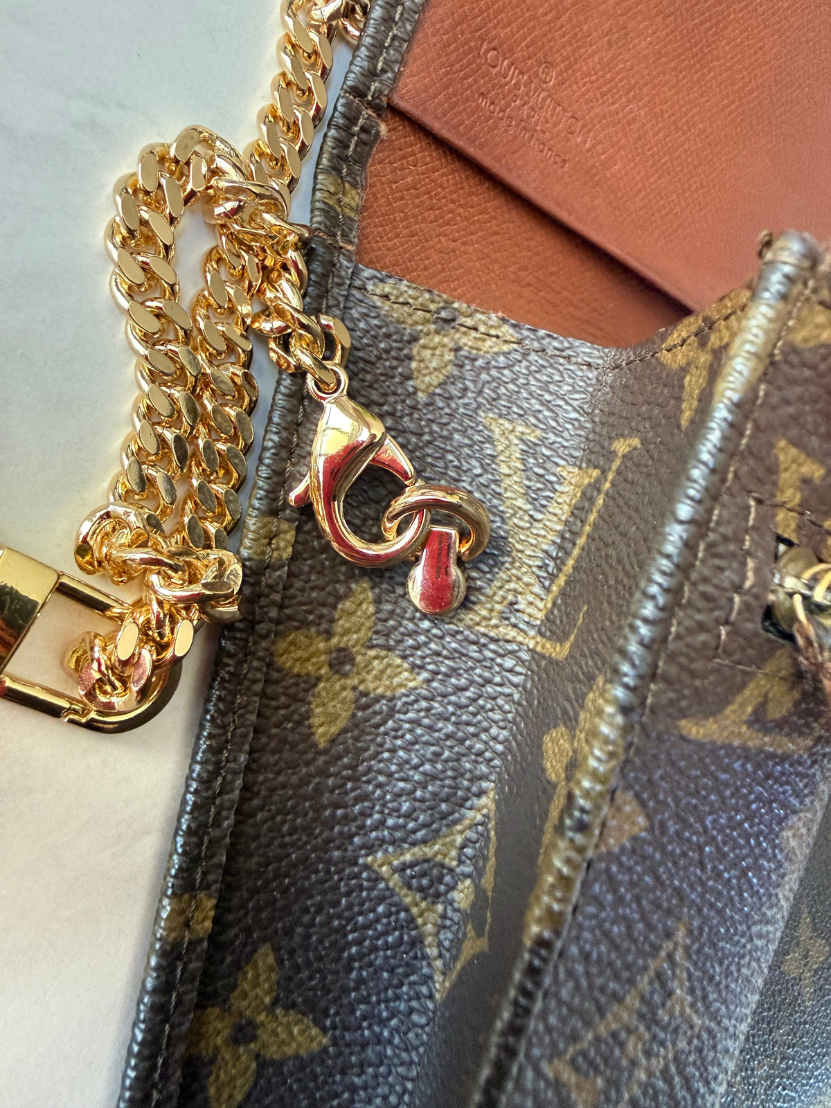 Preloved Louis Vuitton Rabat Clutch w/ Chain