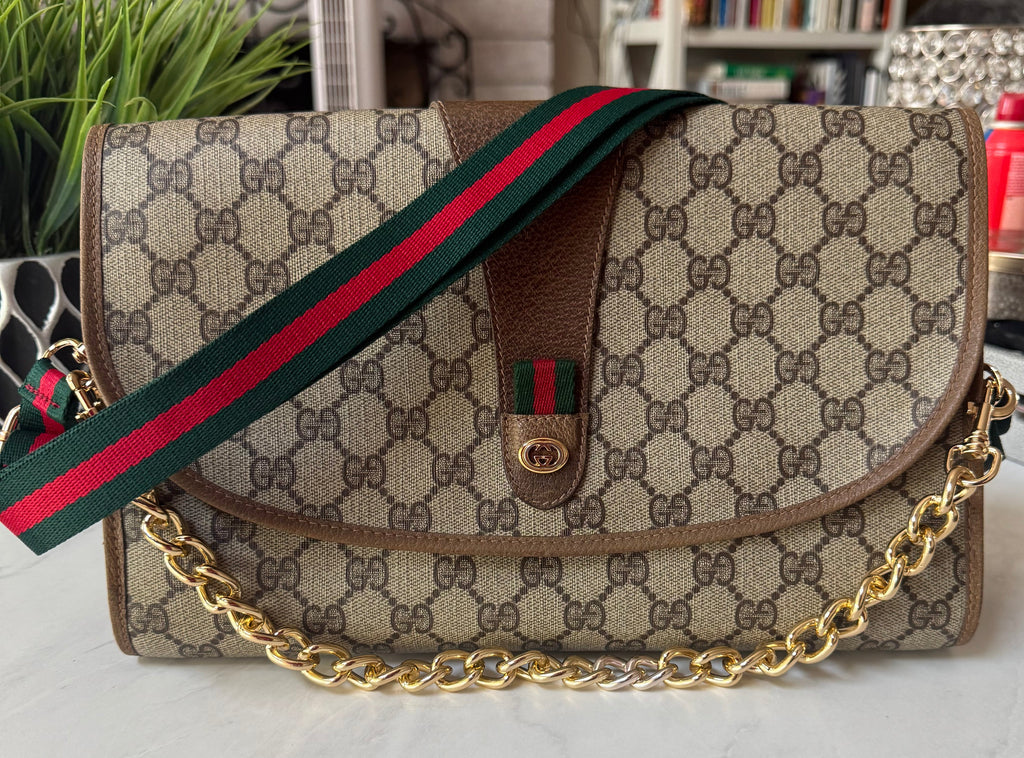 Gucci GG Monogram Supreme Ophidia Clutch