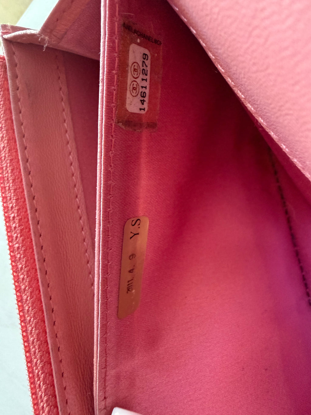 Preloved Pink Chanel Lambskin Wallet SHW