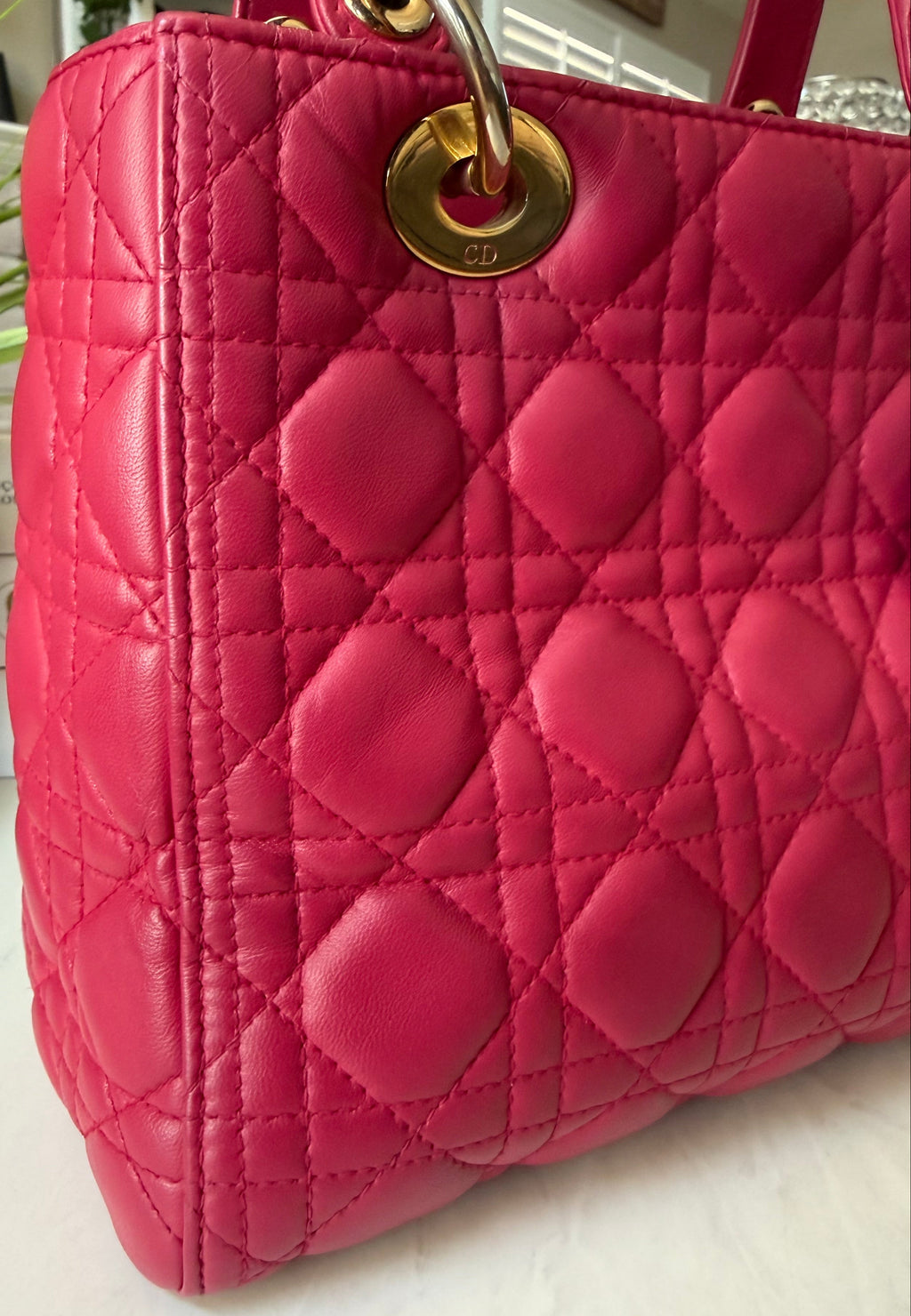 Preloved Christian Dior Lambskin Cannage Medium Lady Dior Fuchsia