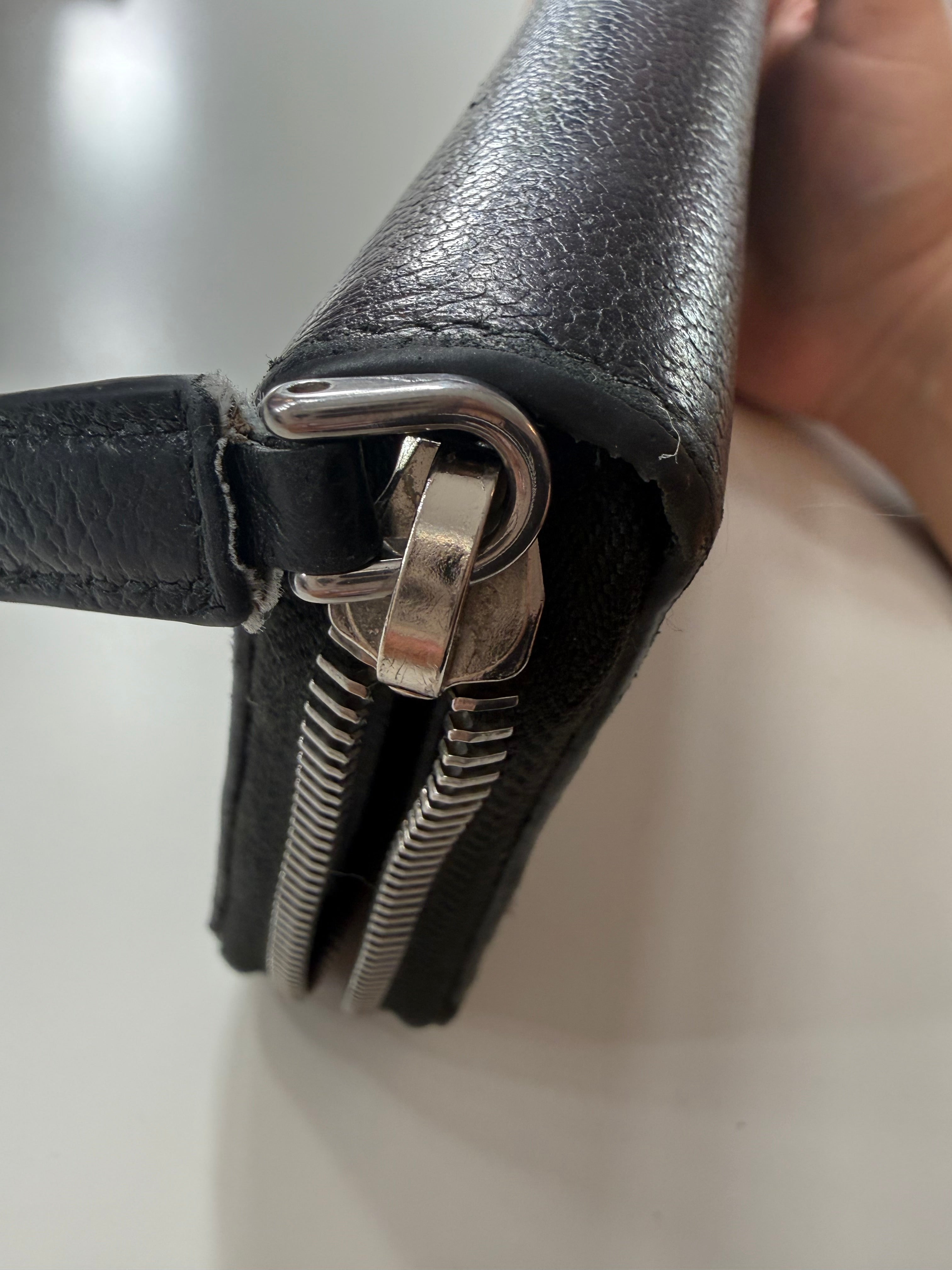 Black Leather Prada Silver HW Zippy Wallet