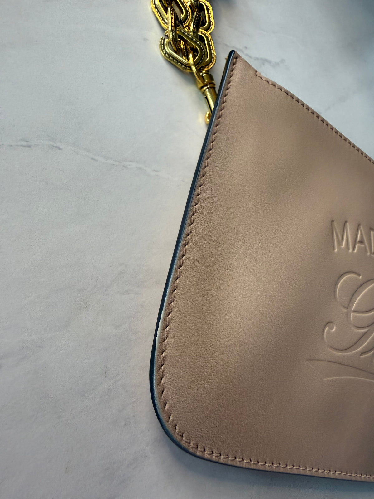 Preloved Tan Gucci Clutch w/ added Chain
