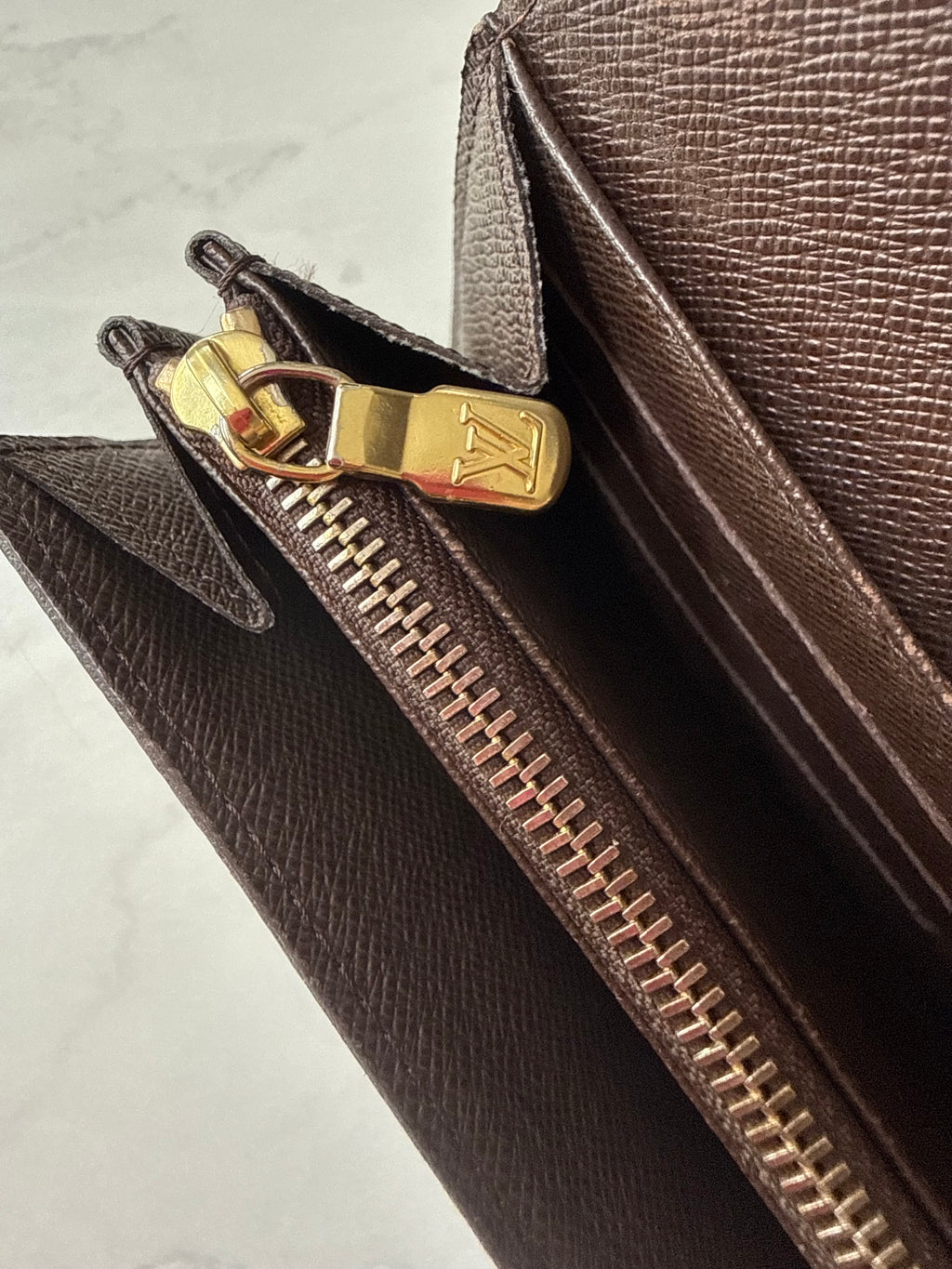 Louis Vuitton Ebene Sarah Wallet