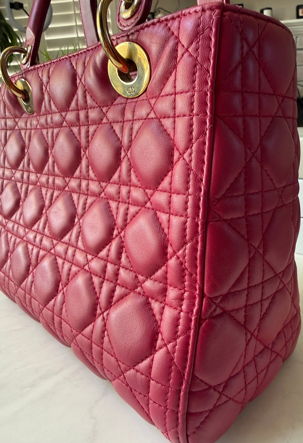 Preloved Christian Dior Lambskin Cannage Medium Lady Dior Fuchsia