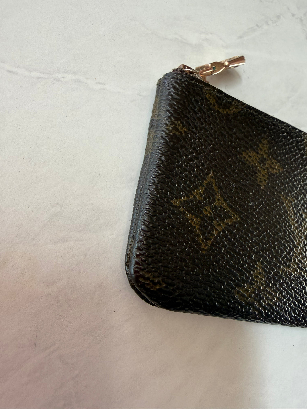 Preloved Louis Vuitton Monogram Cles Key Pouch