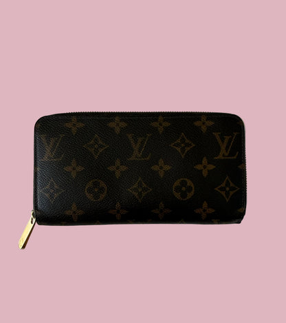 Preloved Louis Vuitton Long Zippy Wallet