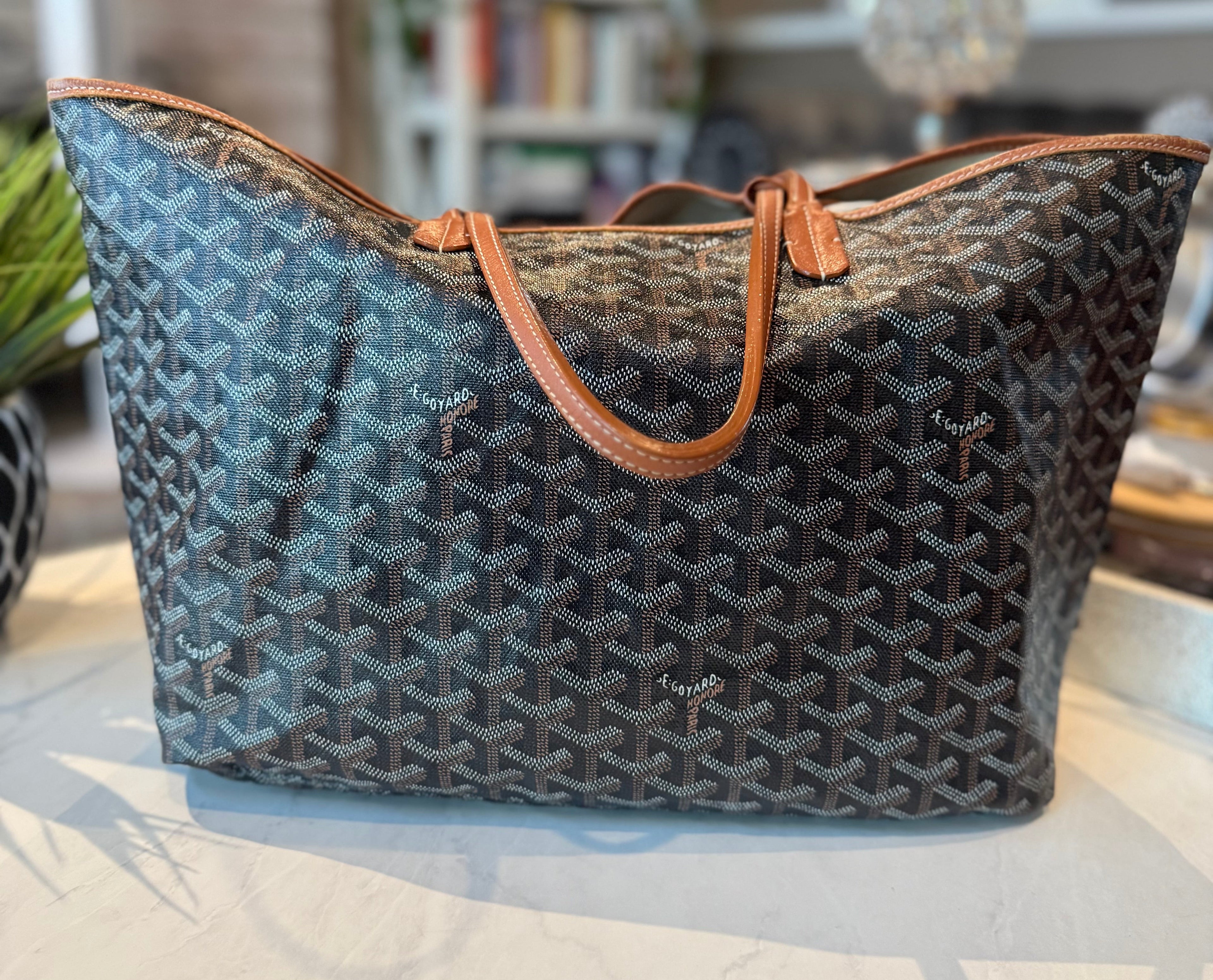 Goyard St. Louis Tote w/ Pouch PM