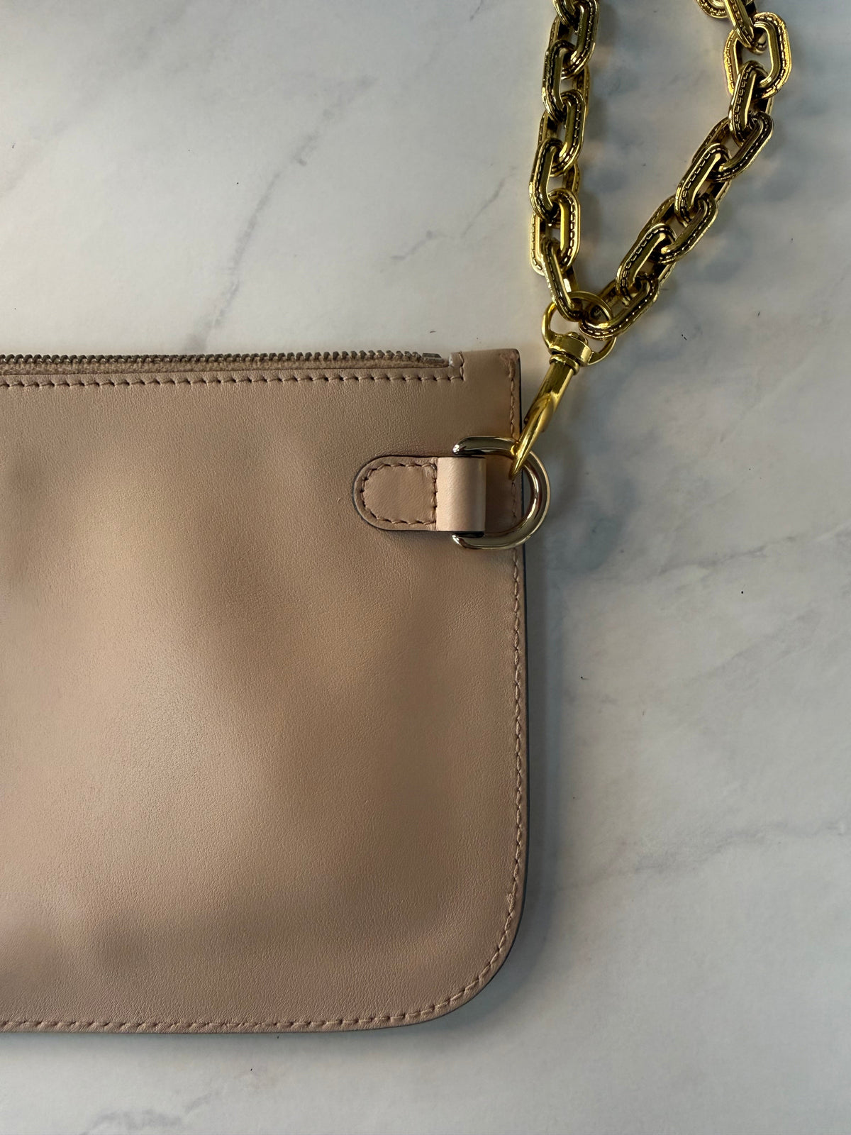 Preloved Tan Gucci Clutch w/ added Chain