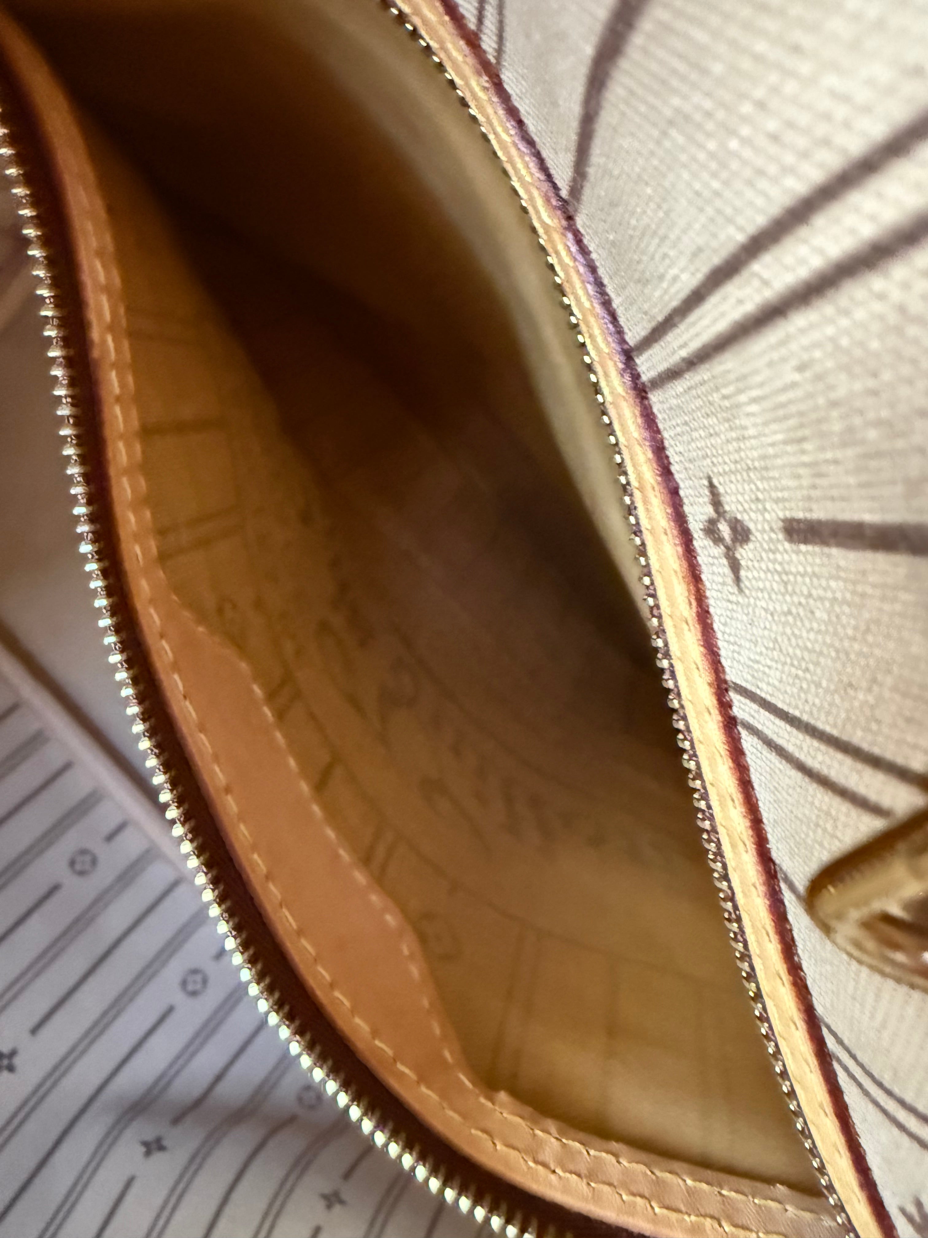 Louis Vuitton Monogram Neverfull MM
