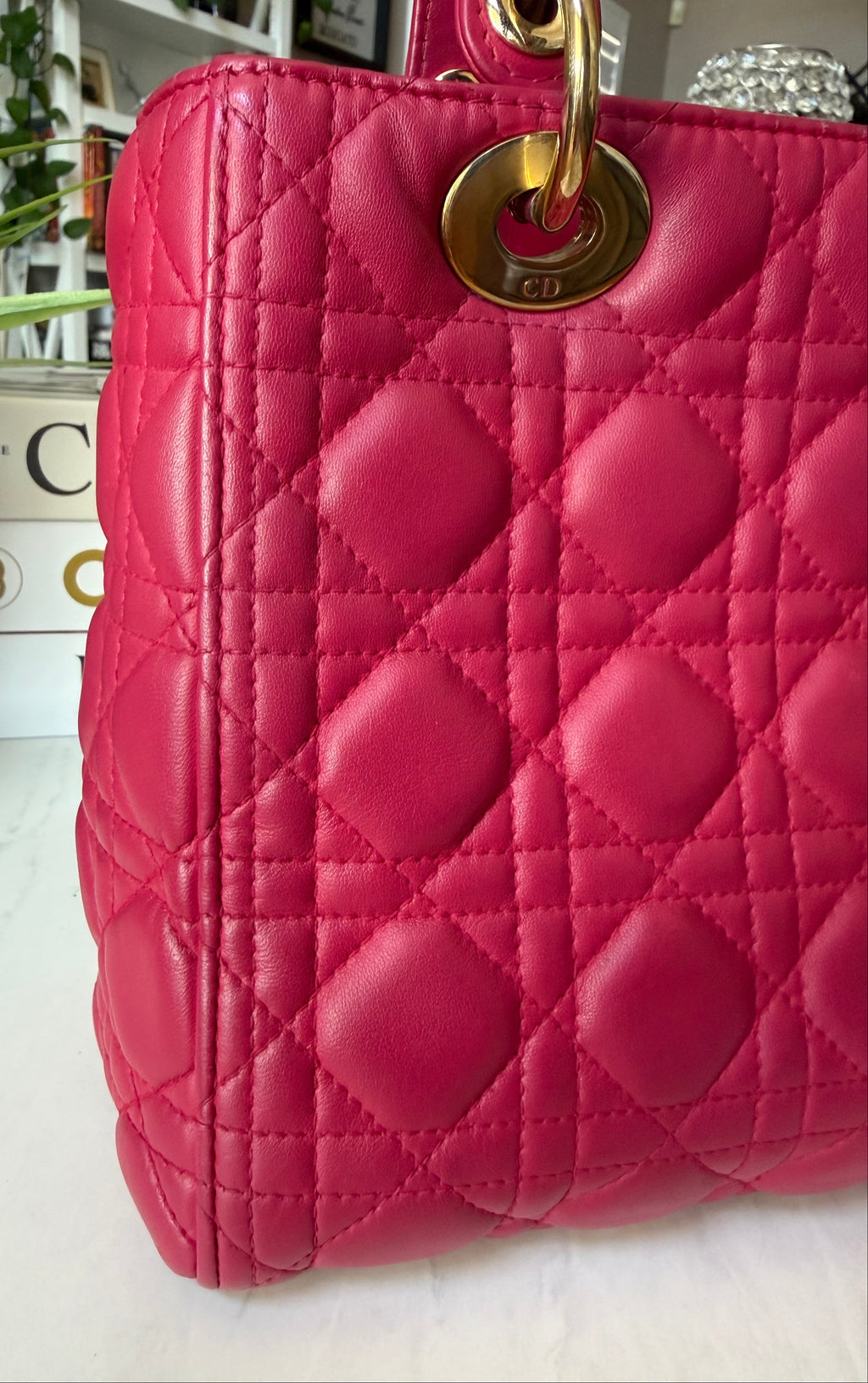 Preloved Christian Dior Lambskin Cannage Medium Lady Dior Fuchsia