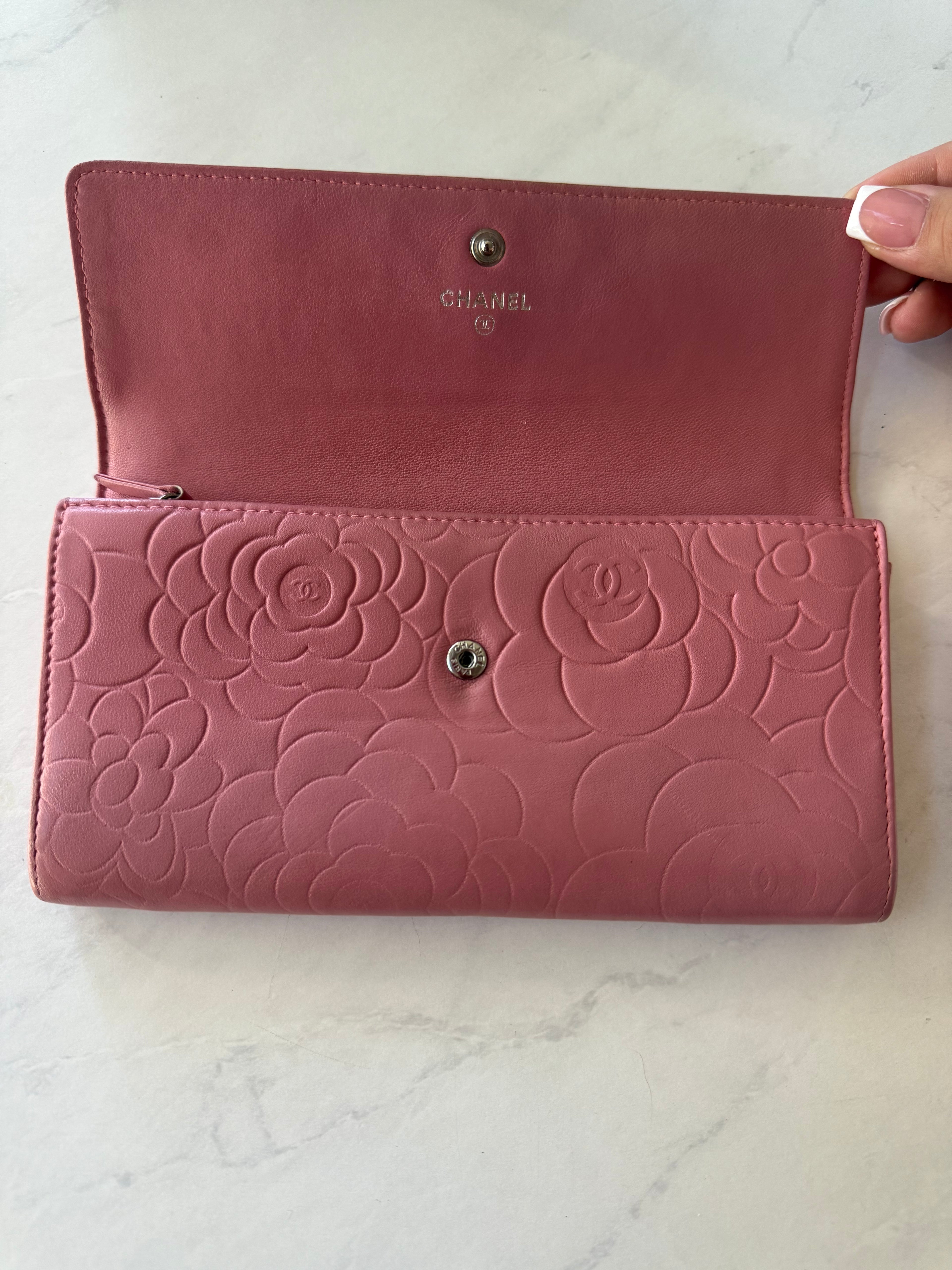Preloved Pink Chanel Lambskin Wallet SHW