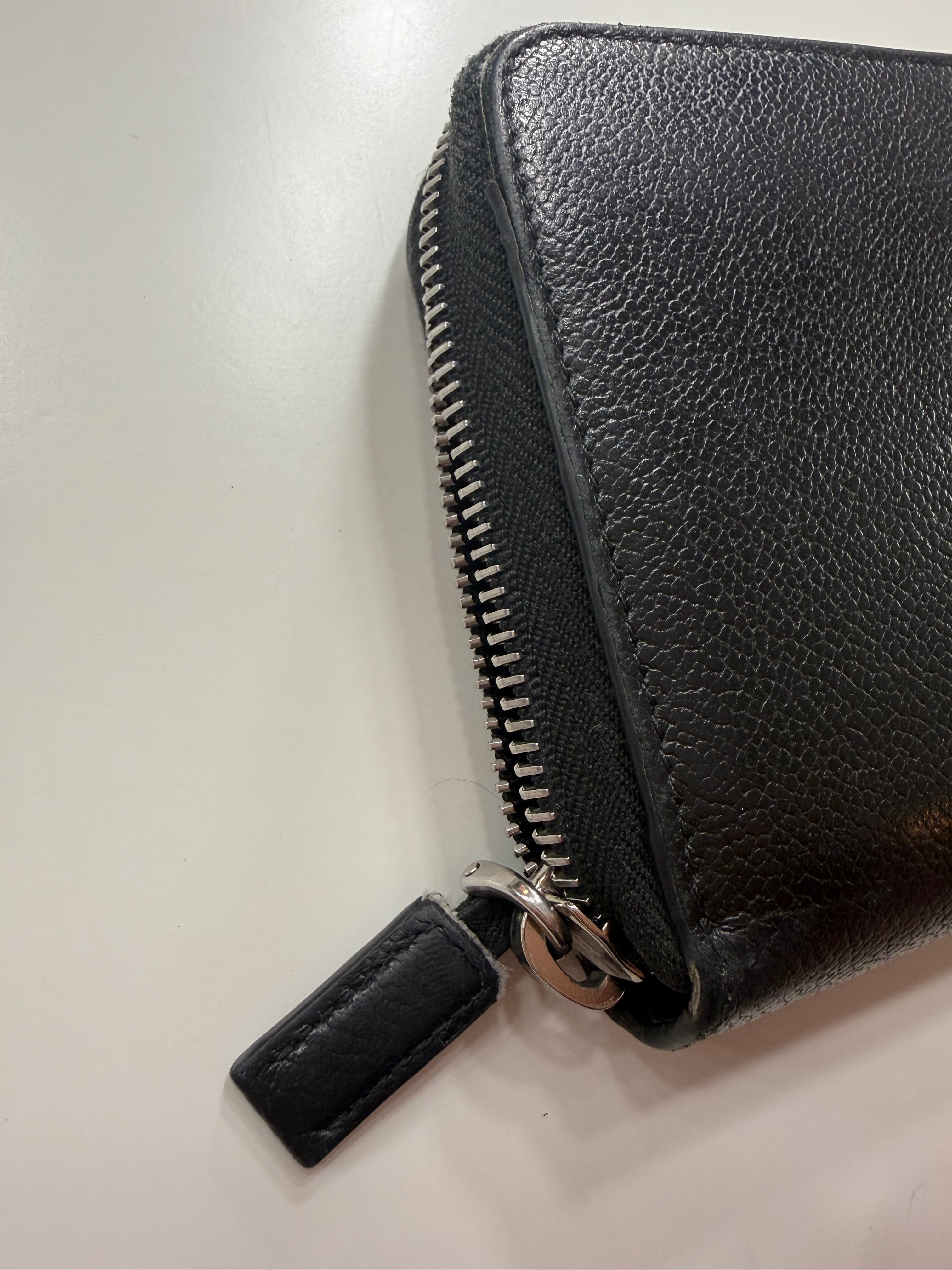 Black Leather Prada Silver HW Zippy Wallet