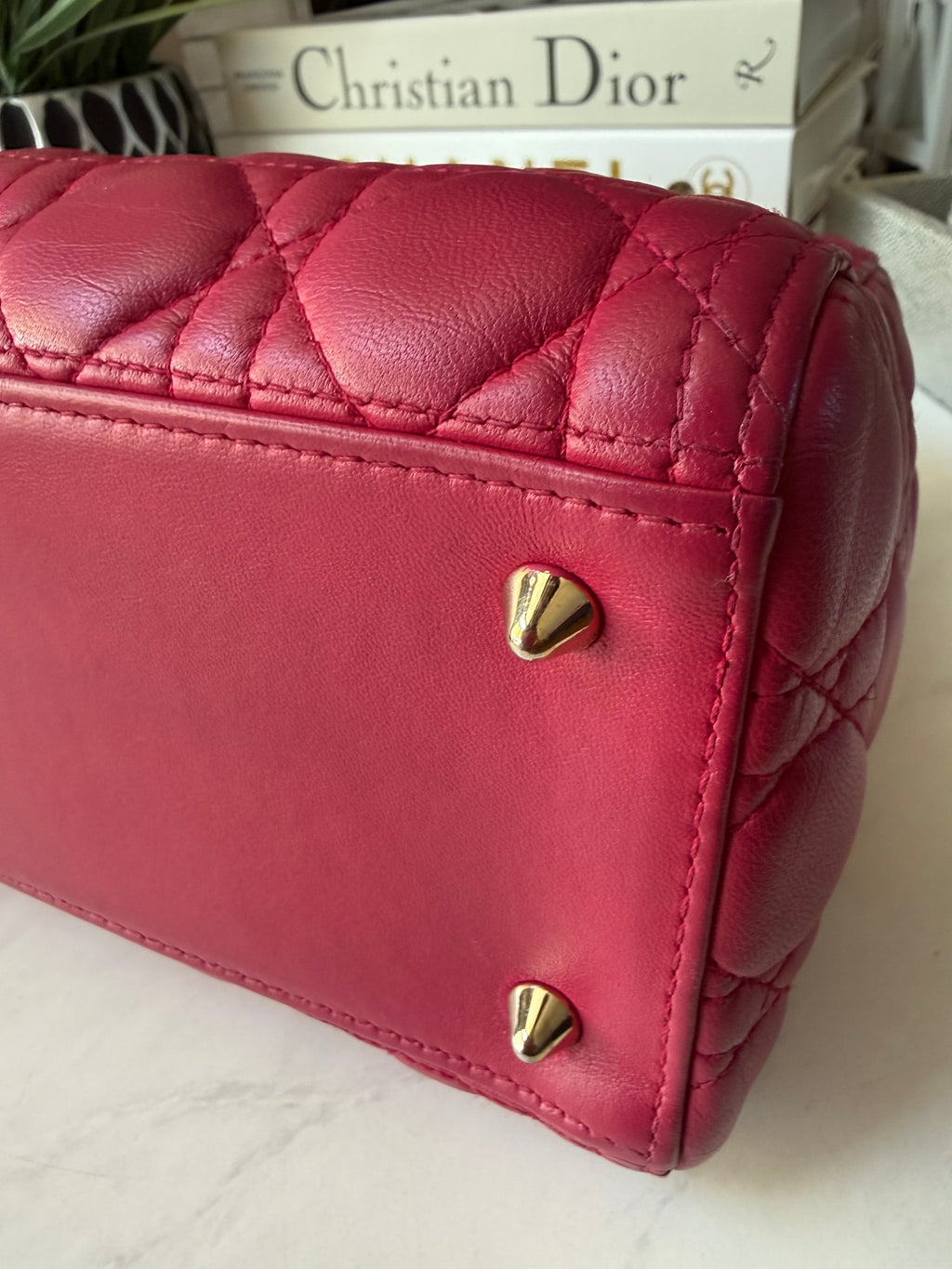 Preloved Christian Dior Lambskin Cannage Medium Lady Dior Fuchsia