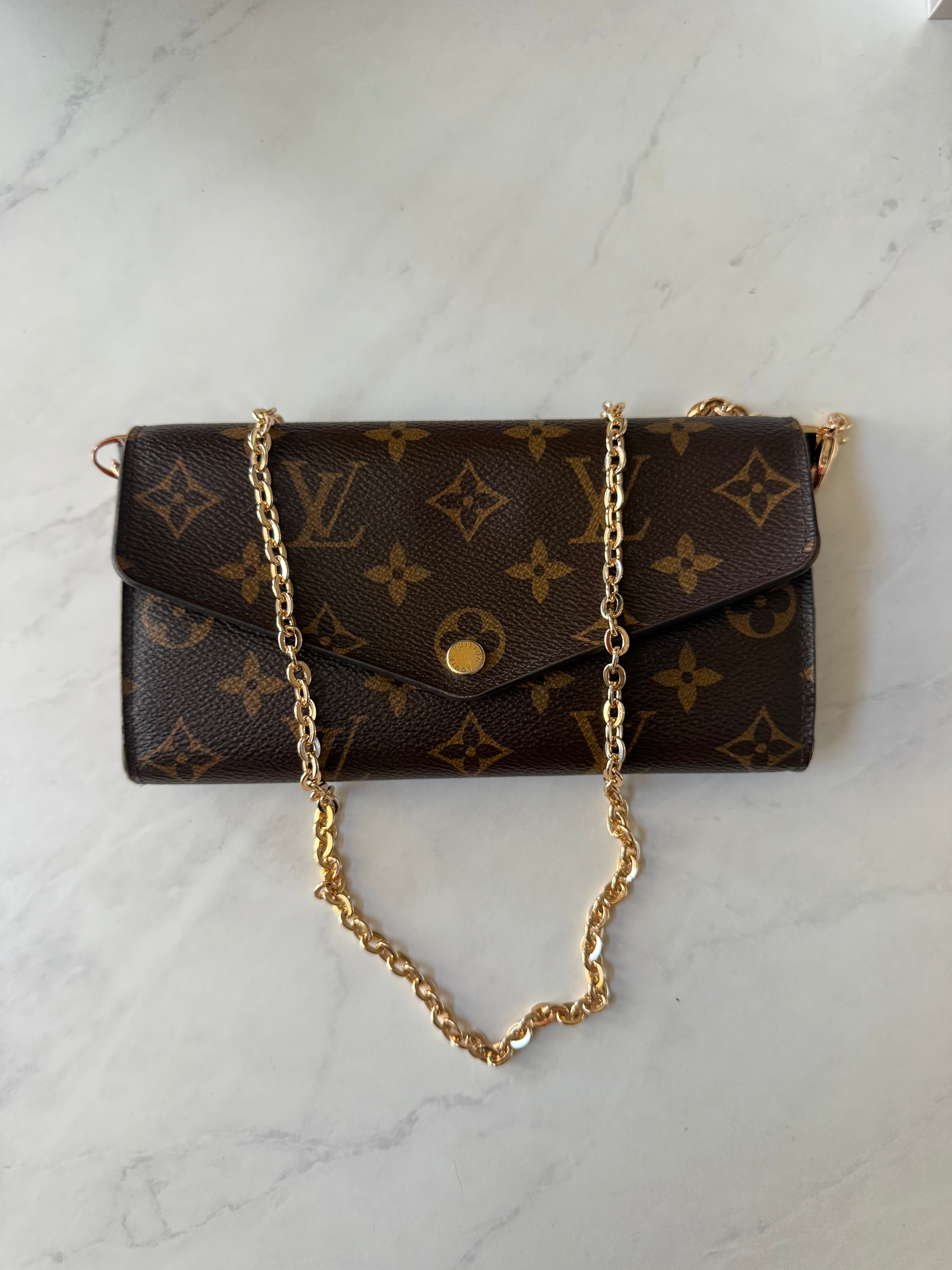 Louis Vuitton Sarah Wallet (Fuchsia)