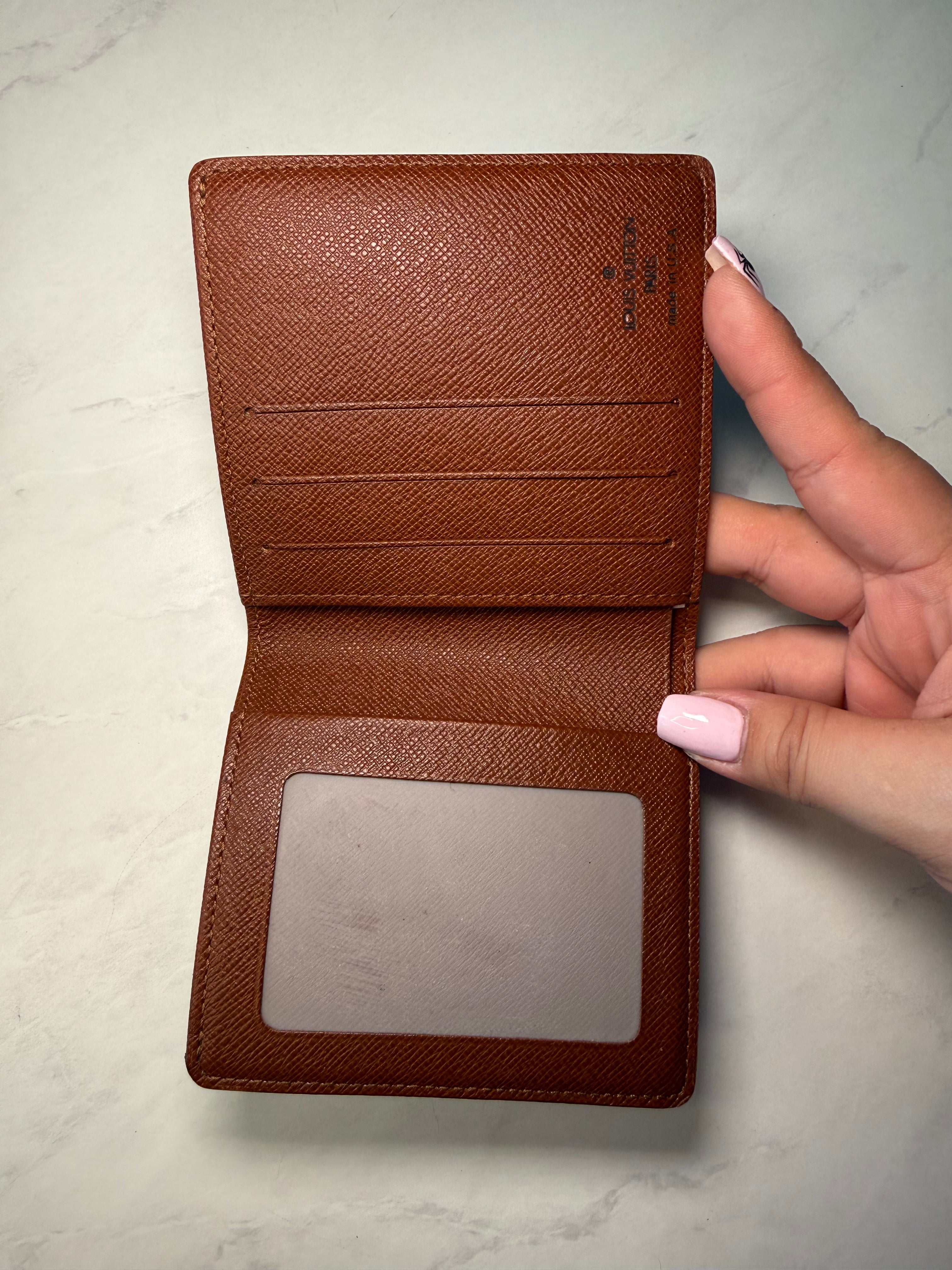 Louis Vuitton Monogram Mens Wallet