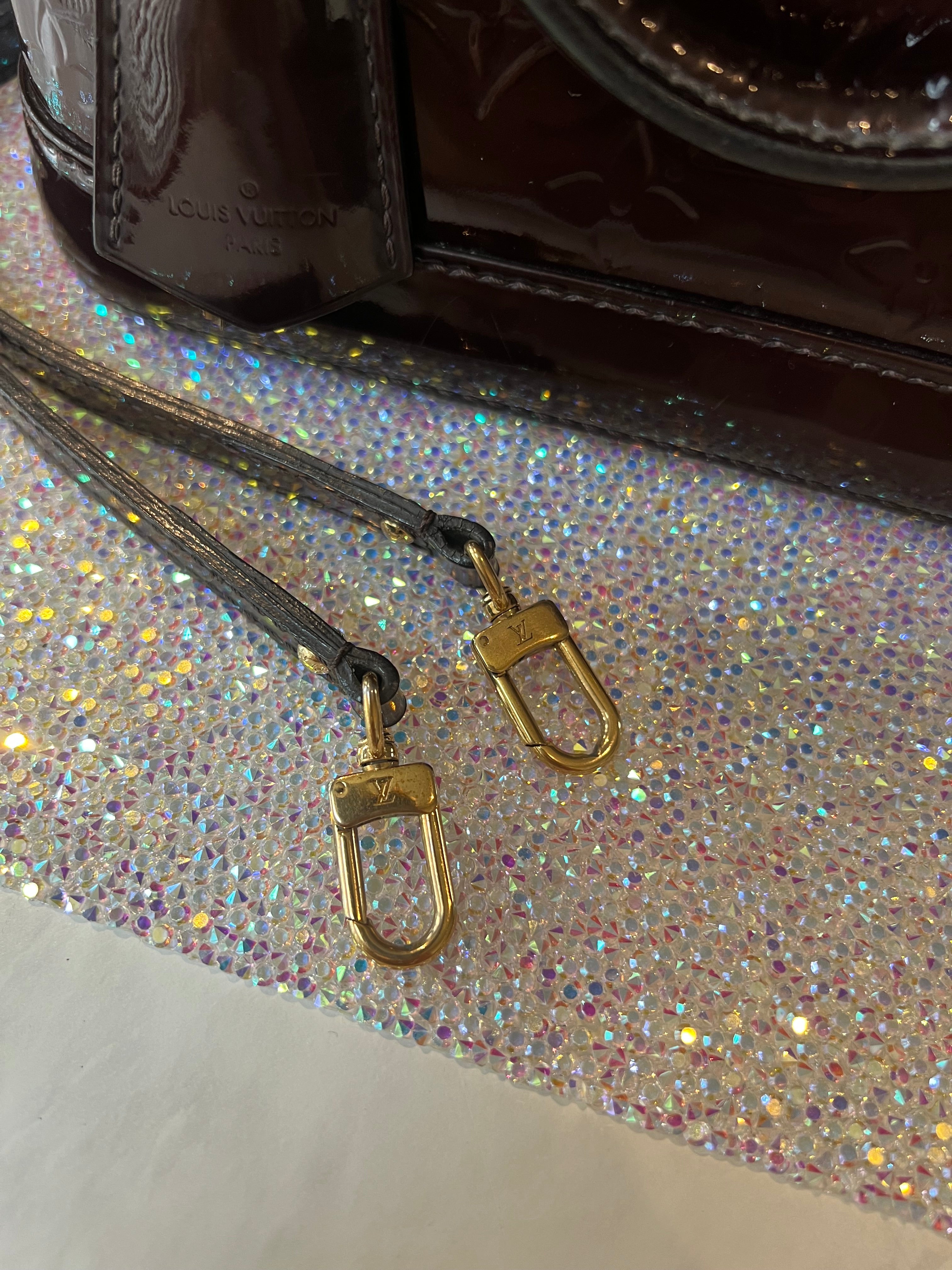 Louis Vuitton Vernis BB Alma Amarante