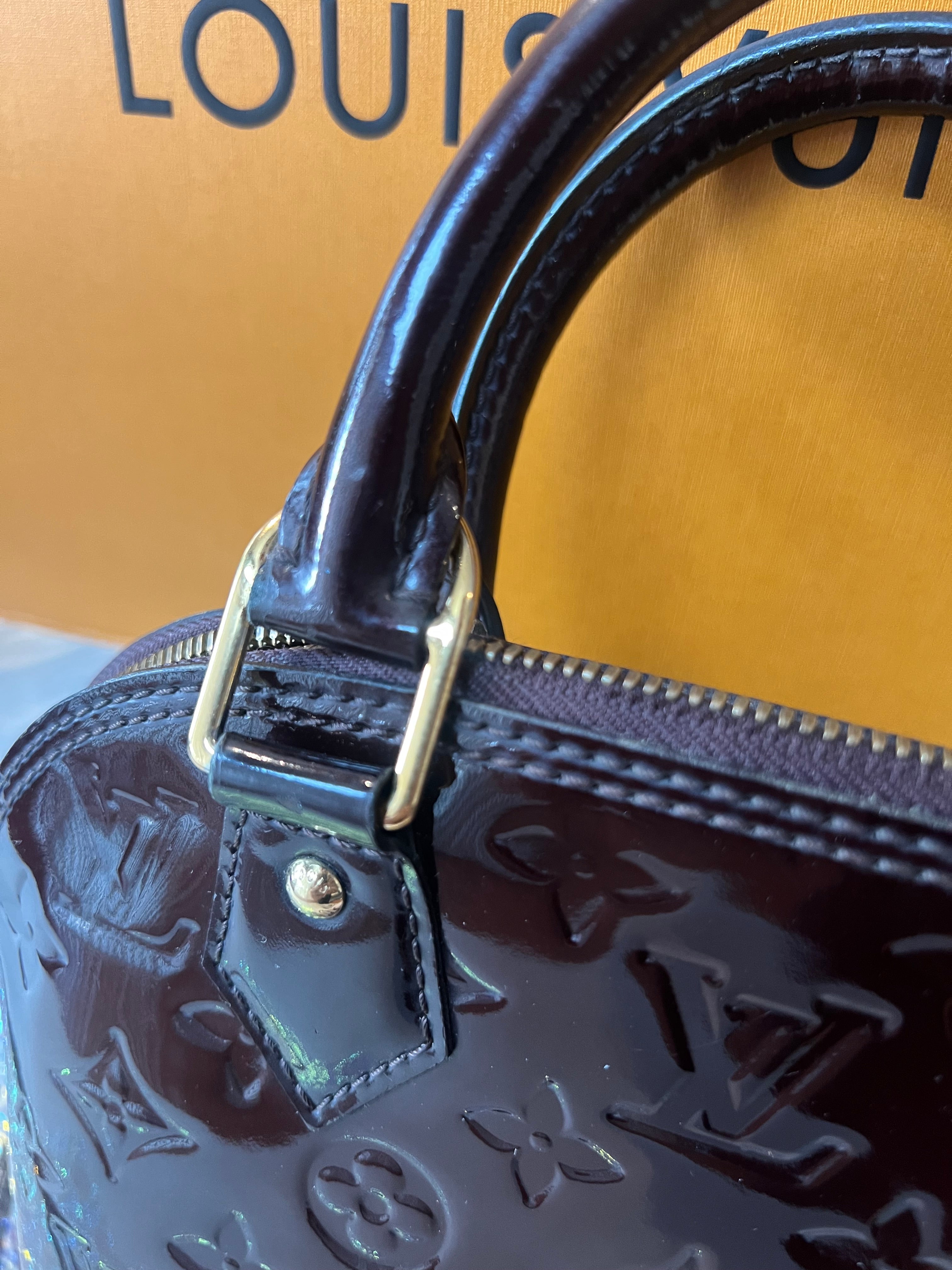 Louis Vuitton Vernis BB Alma Amarante