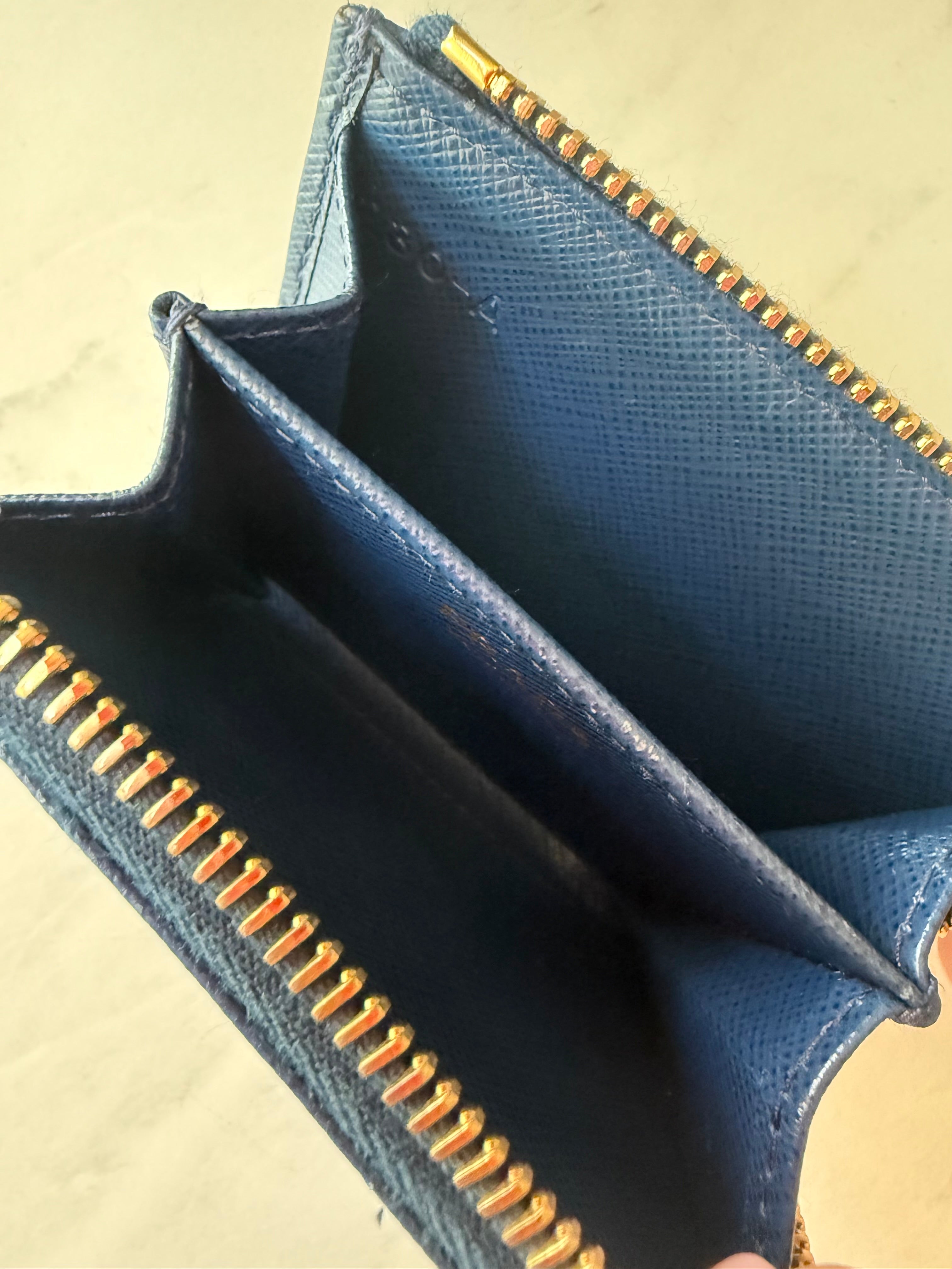 Blue Prada Zippy Wallet- Fullset