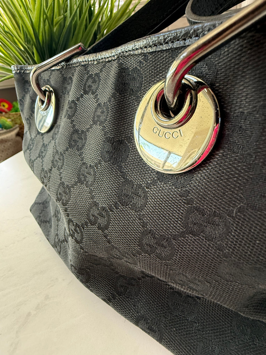 Small Black Gucci Tote