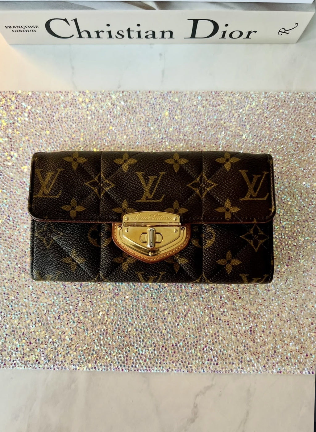 Louis Vuitton Monogram Etoile Sarah Wallet