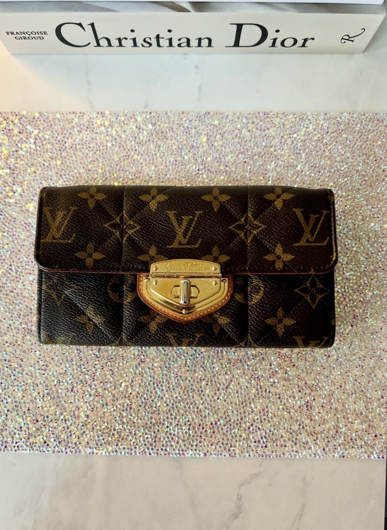 Louis Vuitton Monogram Etoile Sarah Wallet