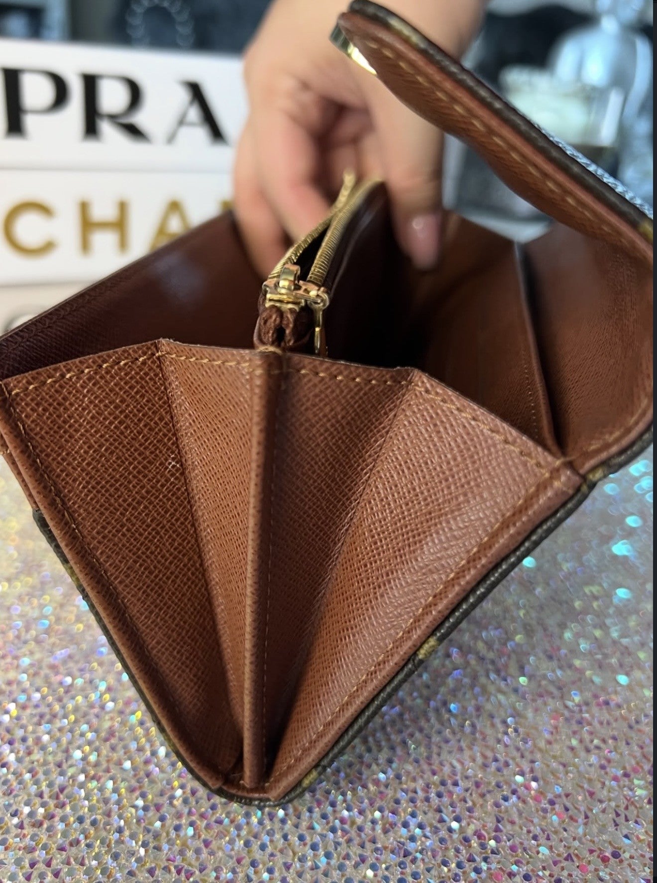 Louis Vuitton Monogram Etoile Sarah Wallet