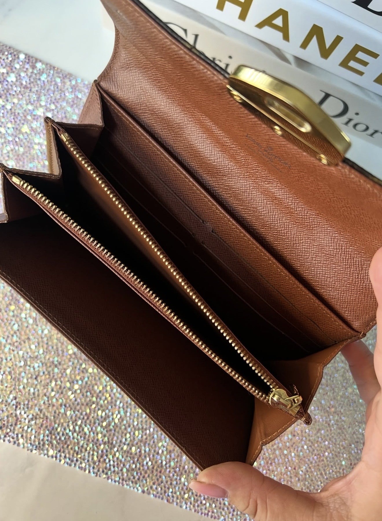 Louis Vuitton Monogram Etoile Sarah Wallet